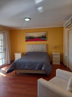 Casa con pileta y asador - Cerro de las Rosas - Córdova - 3