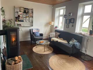 Cozy little townhouse with small garden and sea view - Svaneke - 0