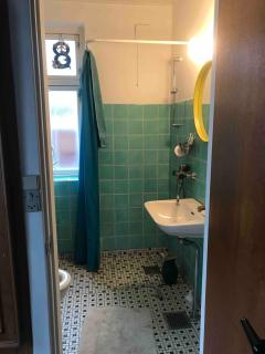 Cozy little townhouse with small garden and sea view - Svaneke - 2