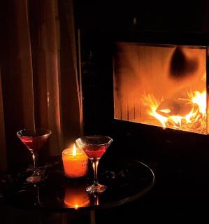 Luxury Designed Suite Penthouse Center Near Metro Jaccuzi Fireplace View Bar Art - Athènes - 1
