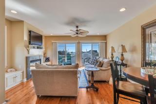 Island Dreams by Carolina Beach Realty - Kure Beach - 4