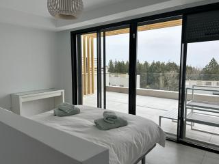 Spacious Beach House in Malaga-Cala de Mijas, amazing see view, 3 bedroom, garden & Common Pool - Málaga - 7