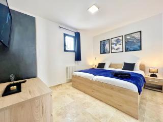 Le Jasmin 2 - Chic, Clim, Terrasse, Neuf, 3 lits, 4 personnes - 2