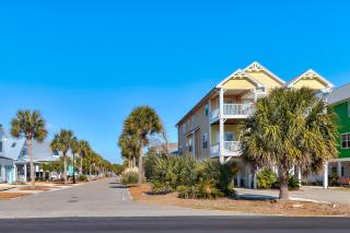 Ventnor Shores by Carolina Beach Realty - Carolina Beach - 0