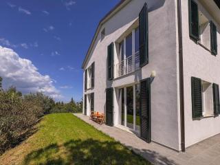 Nature Retreat Spacious 5 Bedroom Modern Villa with Private Park - Potenza Picena - 5