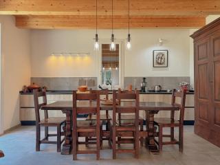 Nature Retreat Spacious 5 Bedroom Modern Villa with Private Park - Potenza Picena - 6