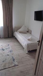 căsuța de lângă castel bran - 5