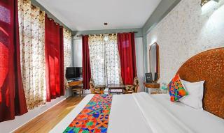 Zarim Hotel - Jāmb - 4