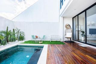 Modern Tropical Villa in Seminyak 2BR, Private Pool with Rice Field View - Seminyak - 1