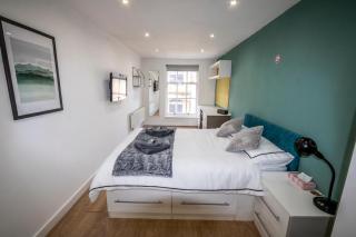 Spacious 5 bed En-Suite Flat - Liverpool - 2