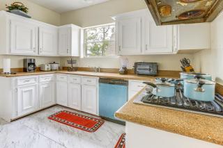 Home 7 Mi to Energy Corridor Remote-Work Ready! - Houston - 5