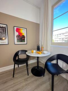Suite Backgamon - Villeurbanne - 8