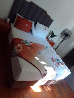 Neo & Ruks Guest Houses Boston Belleville - Bellville - 9