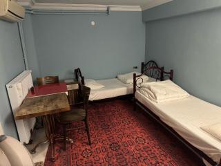 YOLO Hostel - Istanbul - 7
