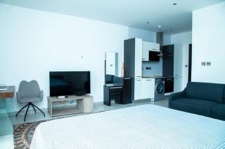 Signature Apartment - A0605 - Accra - 1