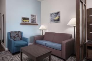 Best Western Plus College Station Inn & Suites - 8