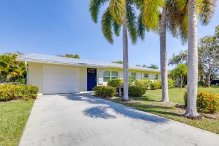 Swim, Golf and Explore Family-Friendly Stuart Gem - 9