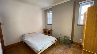 Westbourne bedroom for single occupancy in shared house min 1 month - Parkstone - 6