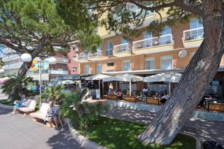 Albergo Anita - San Bartolomeo al Mare - 8