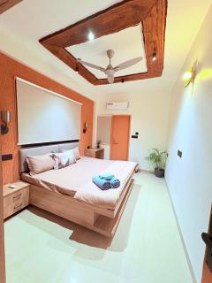 Hideaways Homestay - 1