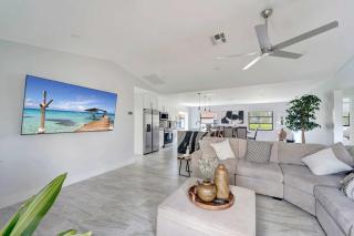 Private Family Getaway Minutes From the Beach - Englewood - 2