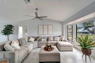 Private Family Getaway Minutes From the Beach - Englewood - 0
