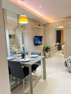 Icy Suite at Shell Residences Near MOA and NAIA - Manila - 3