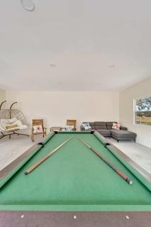 Private Family Getaway Minutes From the Beach - Englewood - 6