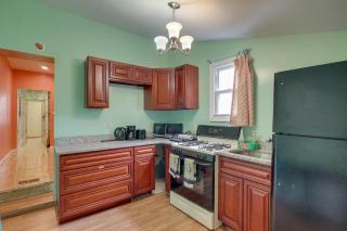 1 Mi to Downtown Colorful Wilmington Townhome! - Wilmington - 9