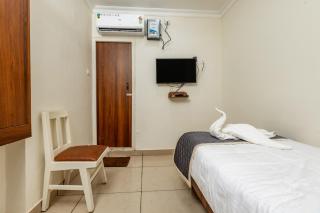 Hotel Lakshmi Grand - Chennai - 9