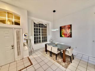 Grand Family Deluxe 4BR House near Disney Parks - Davenport - 6