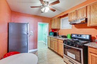 Walk to Subaru Park Retro Townhome with Patio - Chester - 9