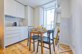 Salvador Suites by InLoveApartments - Lisbon - 4