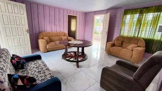 Casa Rosa in Góes Artigas - Água Boa - 0