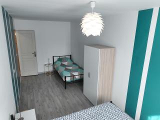 Grand appartement de ville avec 2 places de parking privées intérieur - Beuvrages - 5