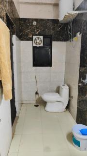 Knight Suites - Vrindāvan - 1