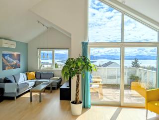 Bright Fjord View Apartment Jørpeland - Jørpeland - 0