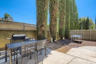 Spacious 3BR- Yard - BBQ - Parking - Costa Mesa - 9