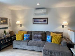 217W 217 Whittley Ave - Avalon - 9