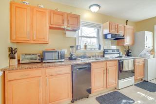 7 Mi to Dtwn Dayton Home in Kettering with Yard - Dayton - 4
