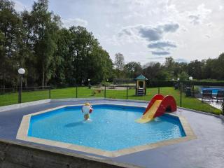 Huisje in rustgevende omgeving inclusief jacuzzi - Baarle-Nassau - 3