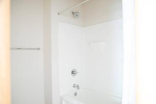 East Side Studio R6 - Near Brady and Fiserv with Balcony - Milwaukee - 1
