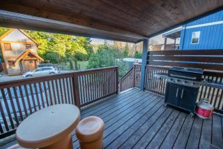 Surf Haven - Cabin in Ucluelet - Sleeps 5 - Ucluelet - 1