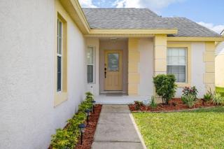 Family favorite Disney pool home - 3
