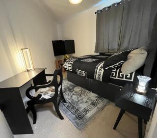 Tardis Townhouse - Spacious and Comfortable - Derby - 8