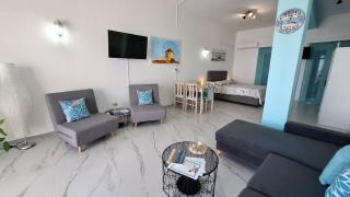 Antony's Apartment Sea View - Tyros - 3