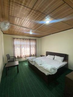 NH1 Hotel and Restaurant - Kargil - 6