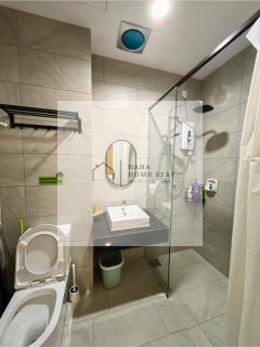 Bukit Indah Skytree Comfort Creamy Studio Apartment - Johor Bahru - 1