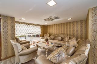 Grand Pamir Hotel - 1