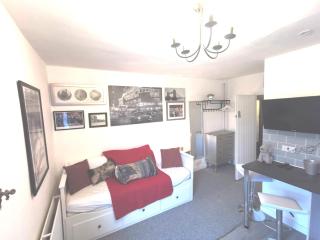 West Street Studios, Free WIFI, FREE Parking, Washer dryer - Banbury - 5